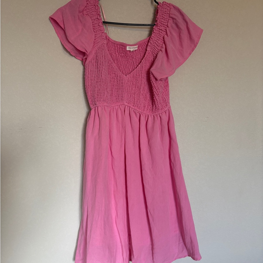 3/$15 Blu Pepper Vibrant Pink Smocked Top